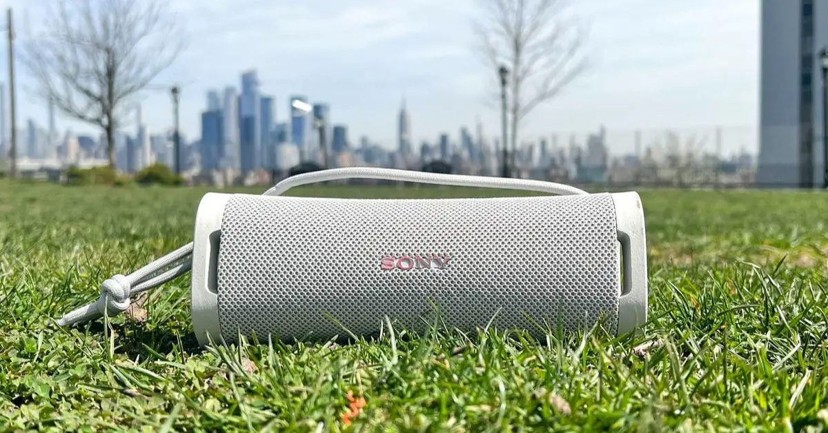 Review Sony ULT Field 1 Bluetooth speaker: Explosive sound for a complete music experience